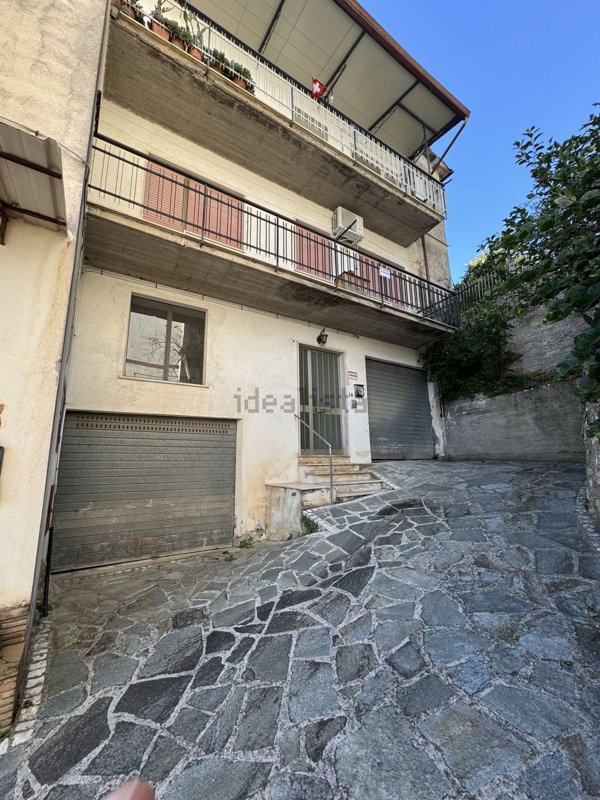 appartamento in vendita a Coreno Ausonio