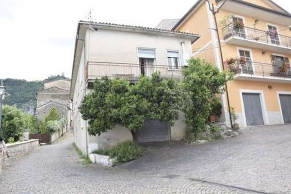 casa indipendente in vendita ad Esperia