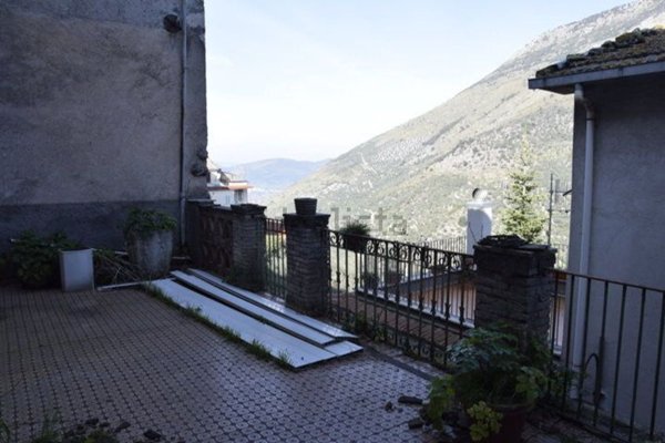 appartamento in vendita ad Esperia