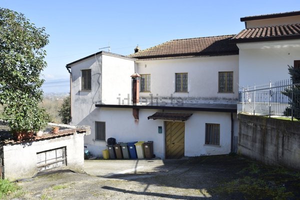 appartamento in vendita ad Esperia