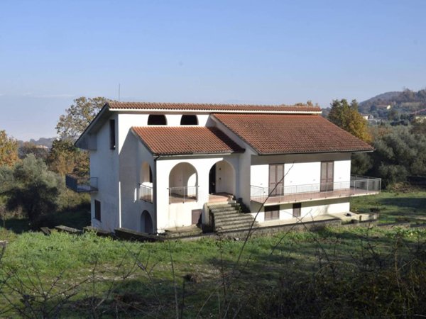 casa indipendente in vendita ad Esperia