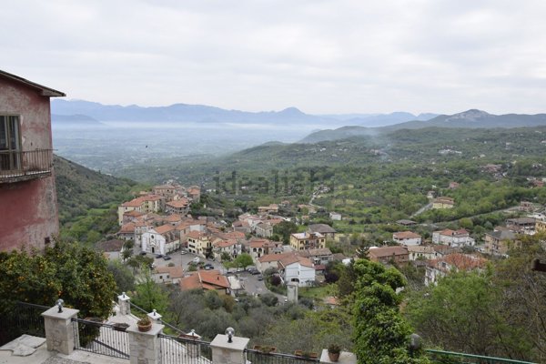 appartamento in vendita ad Esperia