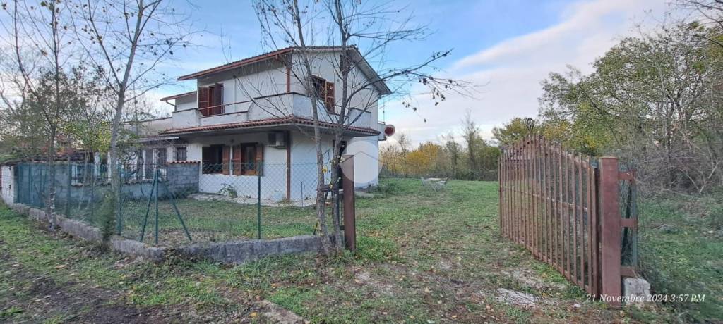 casa indipendente in vendita a Falvaterra