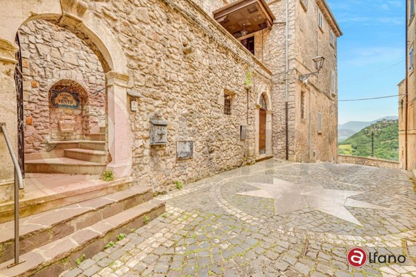 appartamento in vendita a Falvaterra
