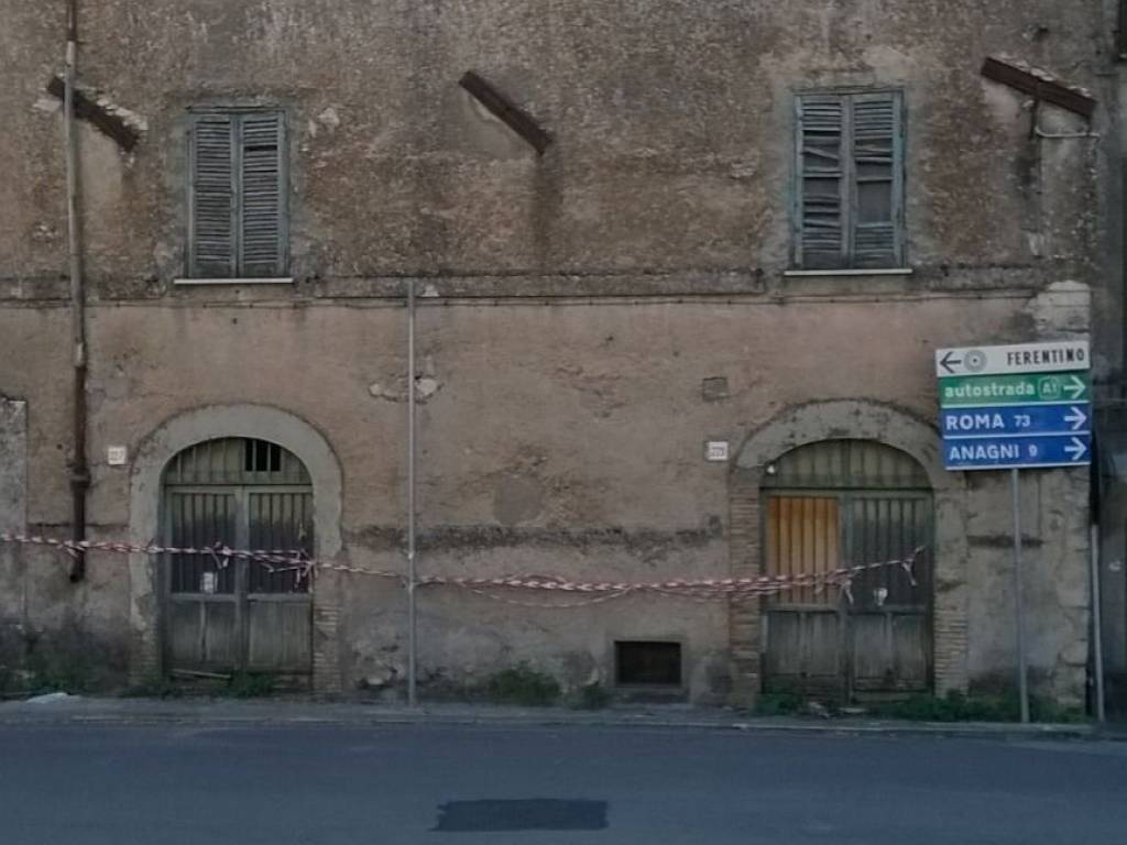 casa indipendente in vendita a Ferentino