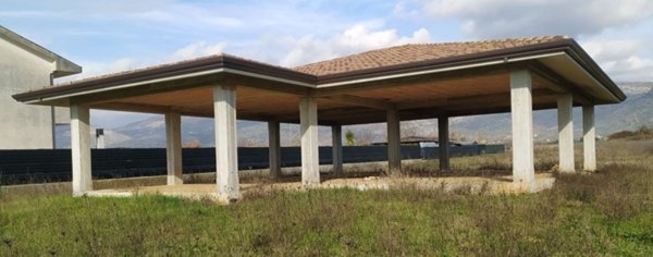 casa indipendente in vendita a Ferentino