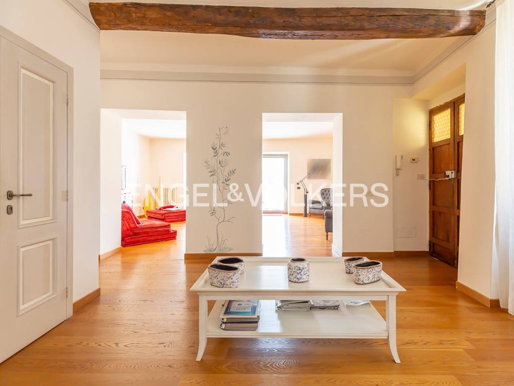 casa indipendente in vendita a Ferentino