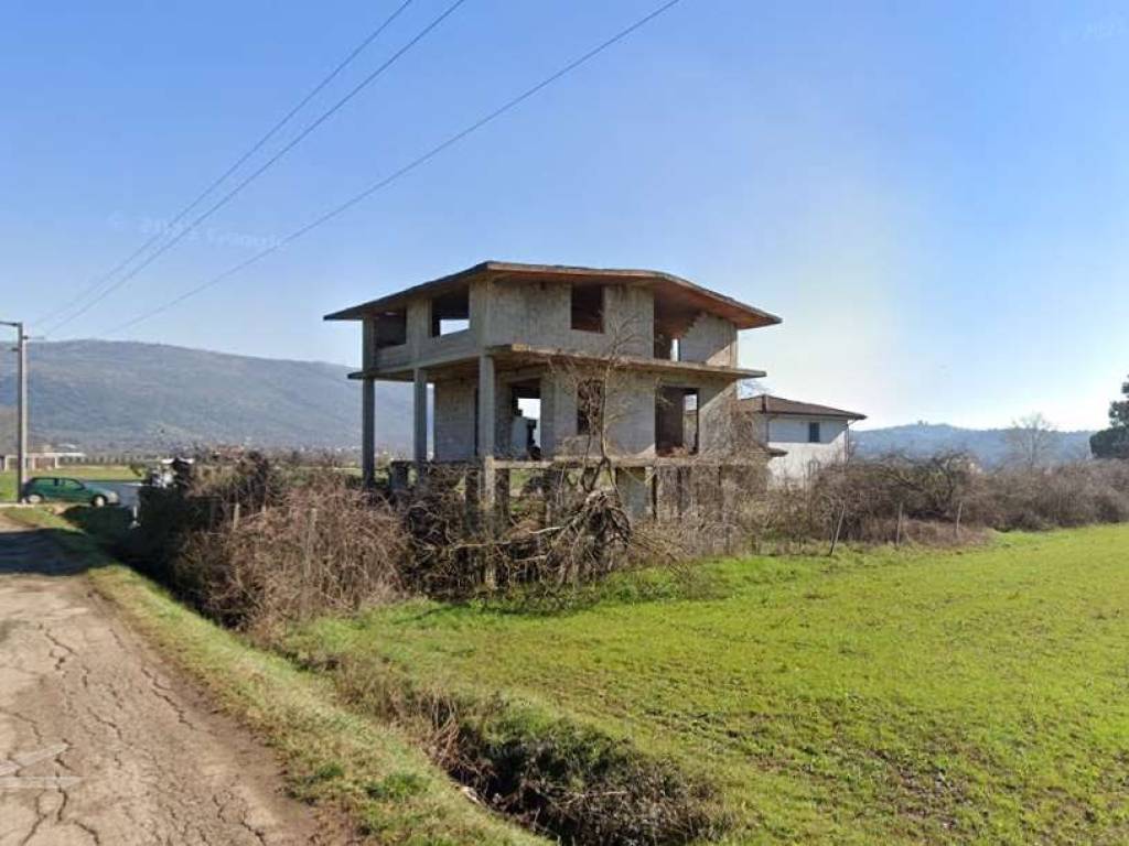 casa indipendente in vendita a Ferentino