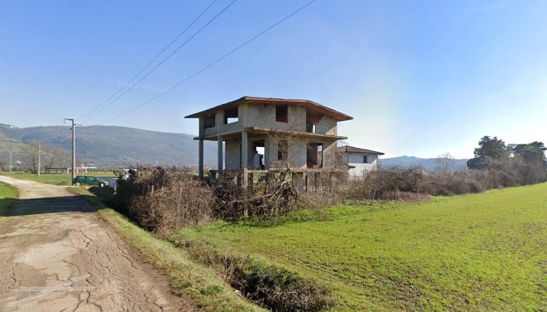 casa indipendente in vendita a Ferentino