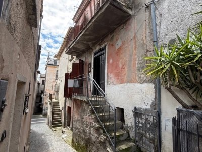 casa indipendente in vendita a Ferentino