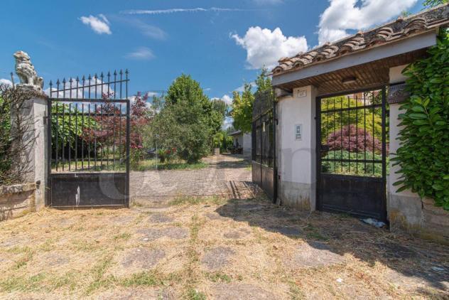 casa indipendente in vendita a Ferentino