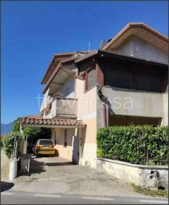 casa indipendente in vendita a Ferentino