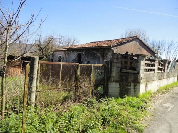 casa indipendente in vendita a Ferentino