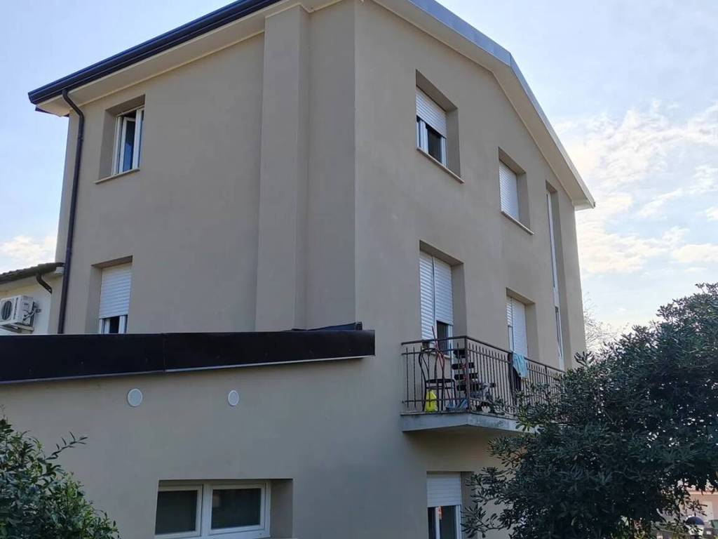 casa indipendente in vendita a Ferentino