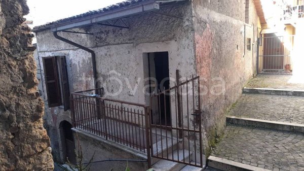 casa indipendente in vendita a Ferentino