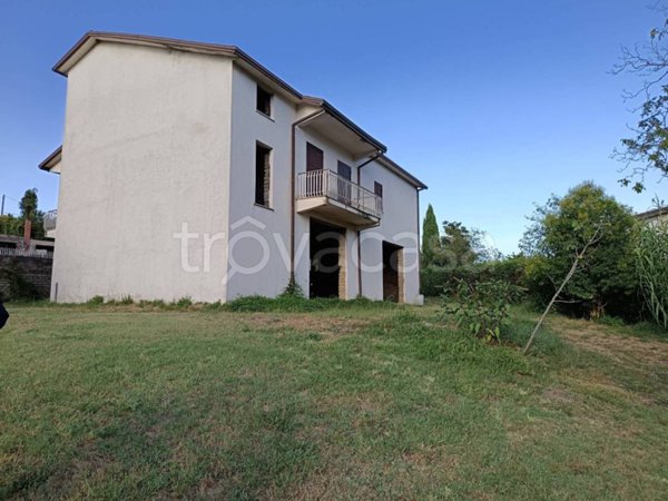 casa indipendente in vendita a Ferentino