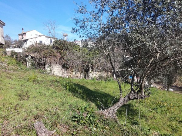 casa indipendente in vendita a Ferentino