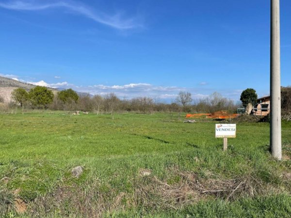 casa indipendente in vendita a Ferentino
