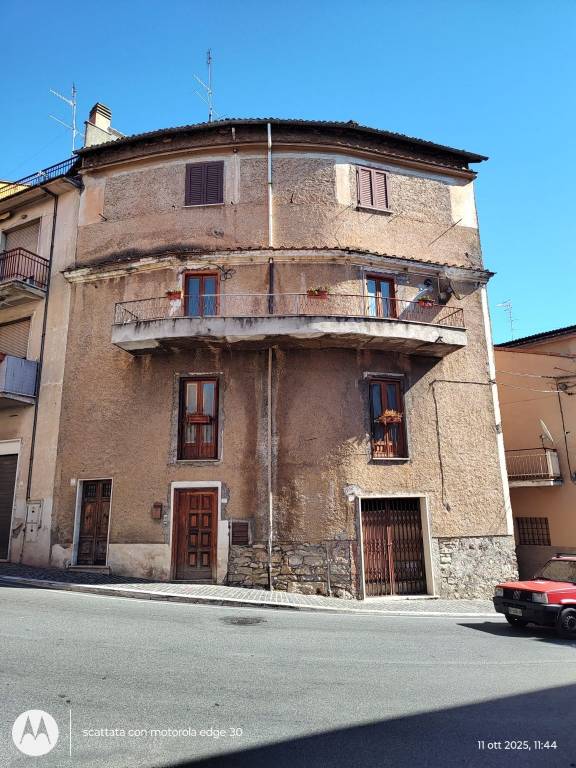 casa indipendente in vendita a Ferentino