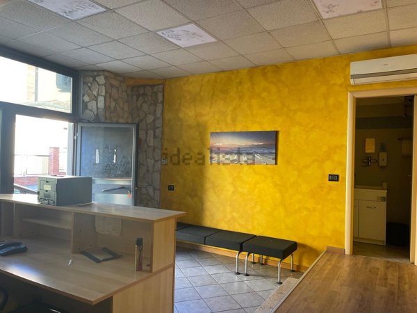 locale commerciale in vendita a Ferentino