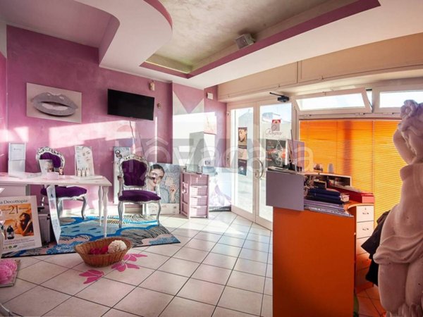 locale commerciale in vendita a Ferentino