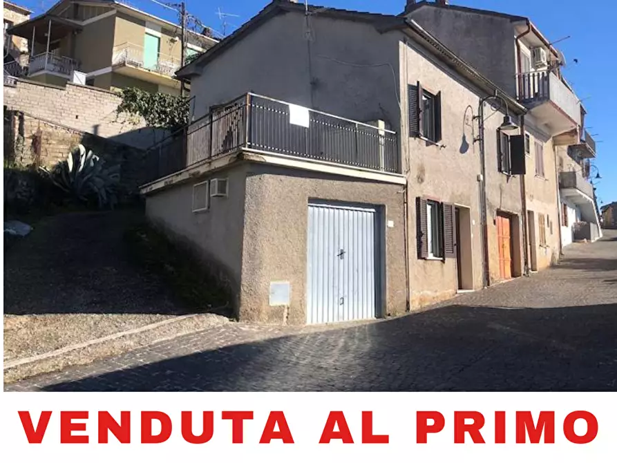 casa indipendente in vendita a Ferentino in zona Porciano