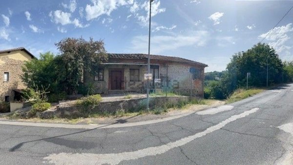 casa indipendente in vendita a Ferentino