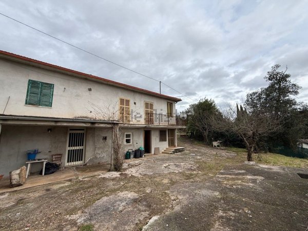 casa indipendente in vendita a Ferentino