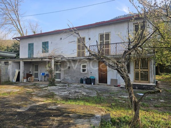 casa indipendente in vendita a Ferentino