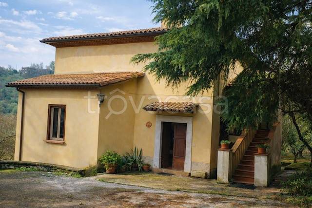 casa indipendente in vendita a Ferentino