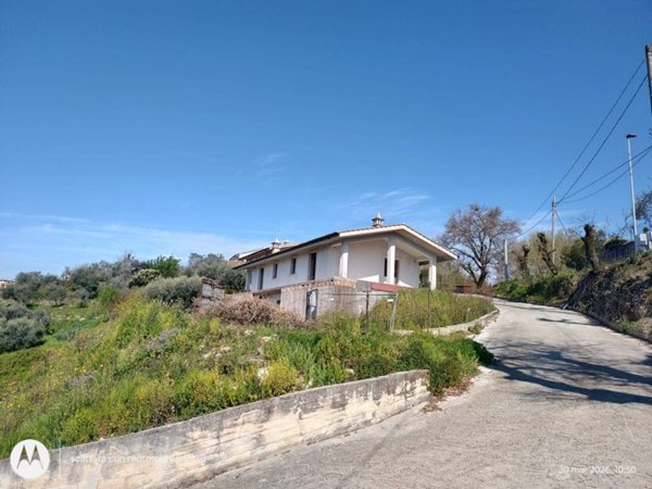 casa indipendente in vendita a Ferentino