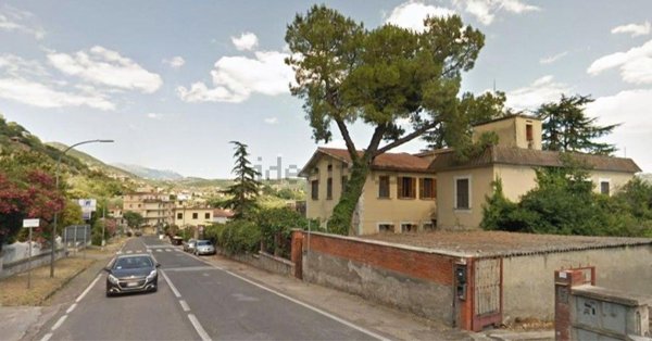 ufficio in vendita a Ferentino