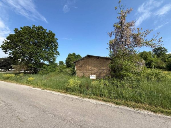 casa indipendente in vendita a Ferentino