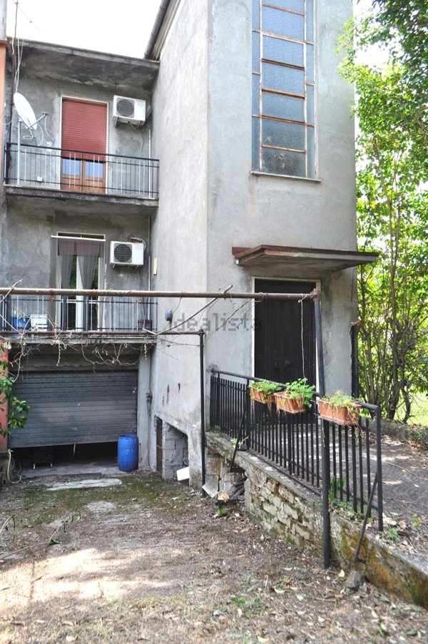 casa indipendente in vendita a Ferentino