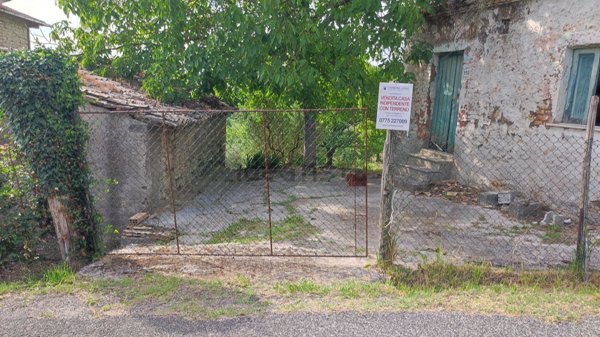 casale in vendita a Ferentino
