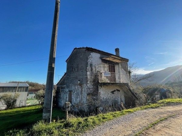 casale in vendita a Ferentino