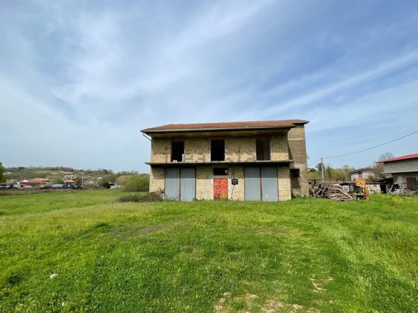 casa indipendente in vendita a Ferentino