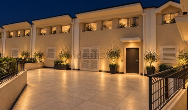 casa indipendente in vendita a Ferentino