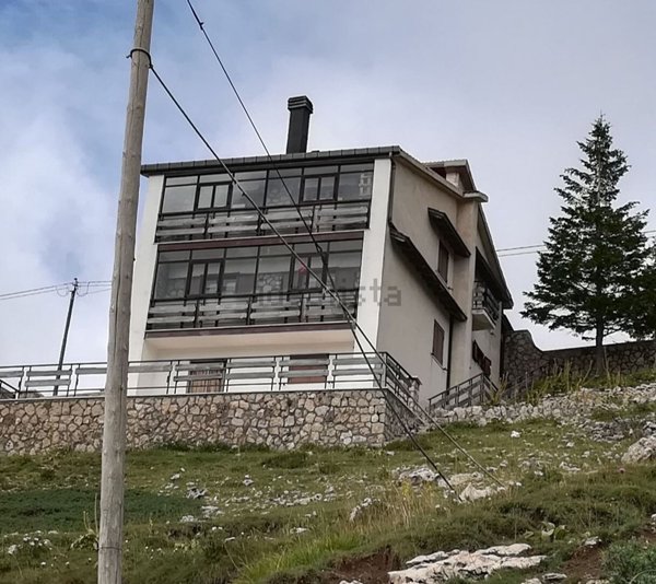 casa indipendente in vendita a Filettino