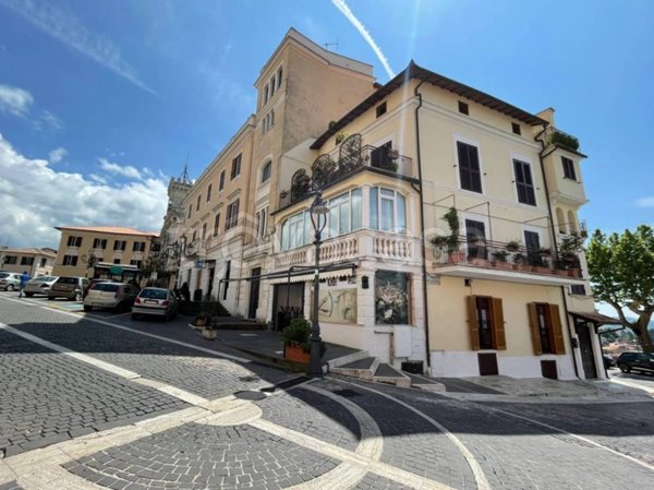 casa indipendente in vendita a Fiuggi