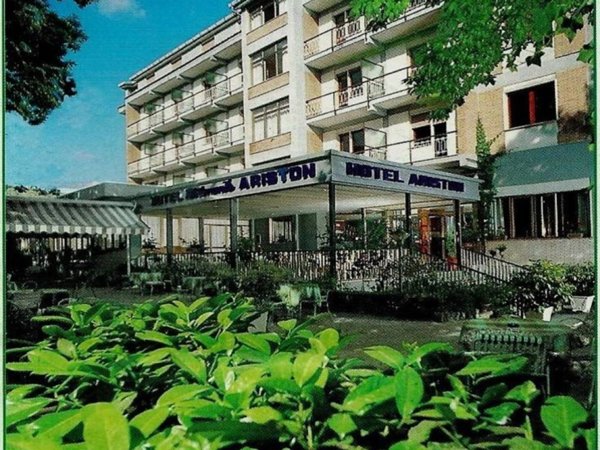 intera palazzina in vendita a Fiuggi