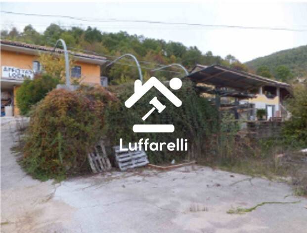 quadrivano in vendita a Fiuggi