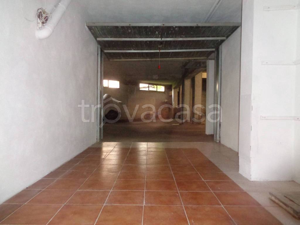 locale di sgombero in vendita a Fiuggi