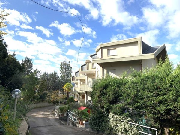 casa indipendente in vendita a Fiuggi
