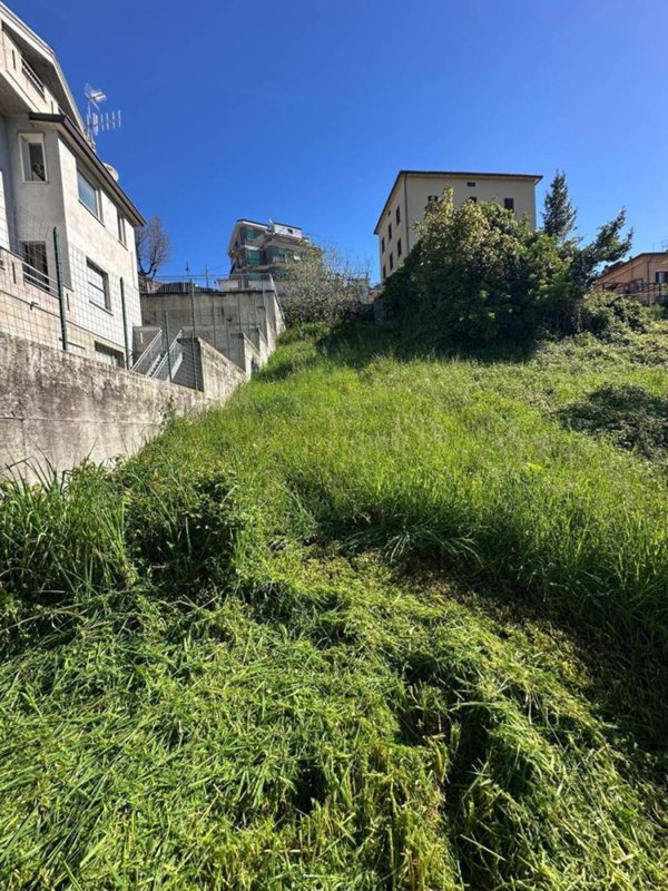 terreno edificabile in vendita a Fiuggi