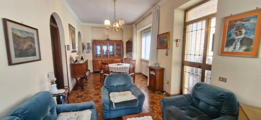 casa indipendente in vendita a Fiuggi