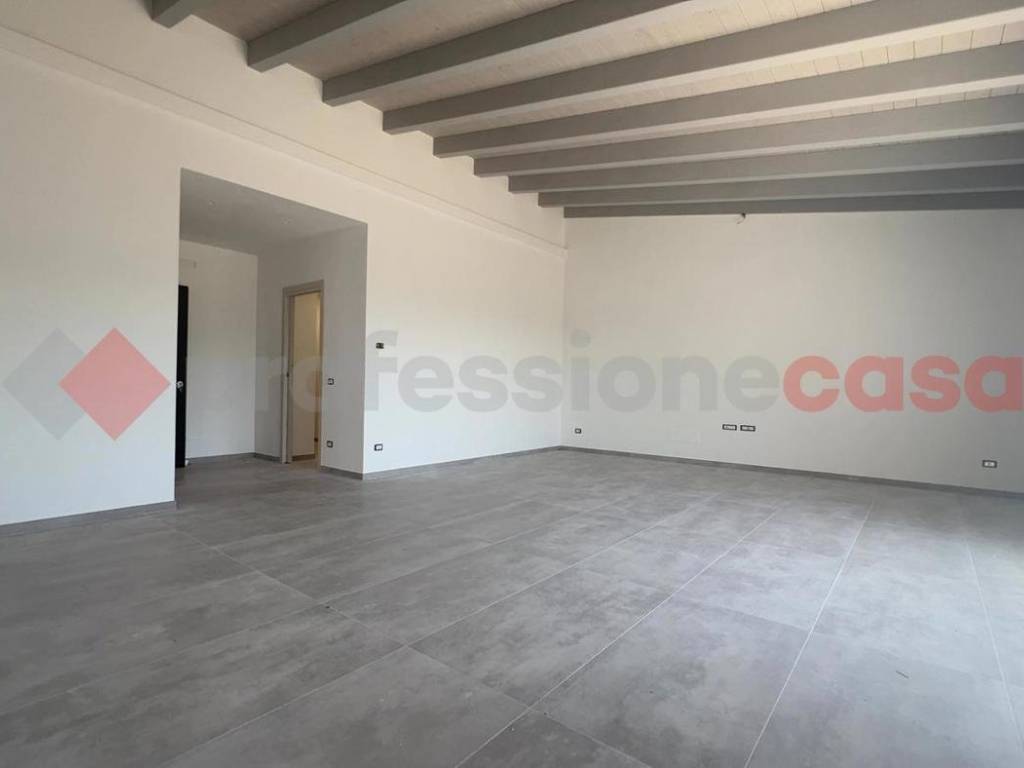 casa indipendente in vendita a Fiuggi
