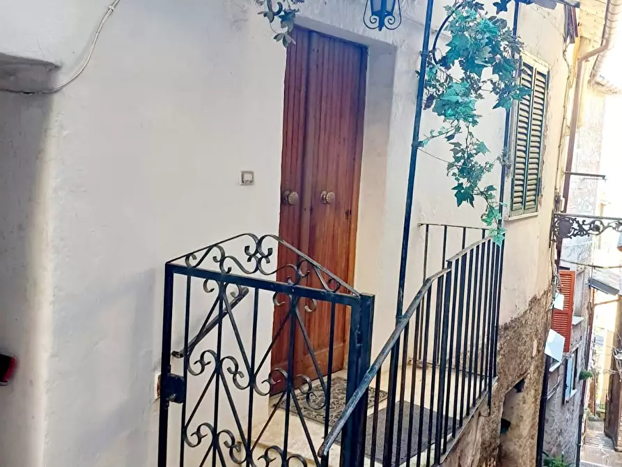 casa indipendente in vendita a Fiuggi