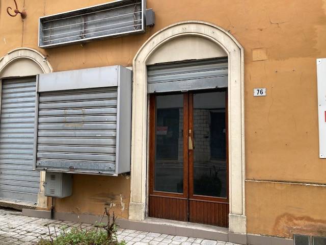 negozio in vendita a Fiuggi