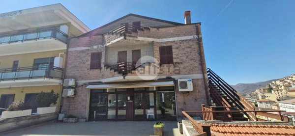 locale commerciale in vendita a Fiuggi